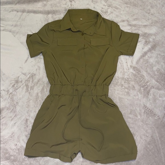 Romper - Picture 1 of 1